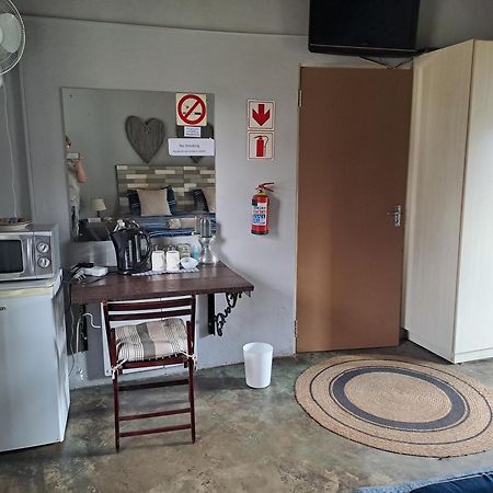 Lallapanzi Country Stay 埃尔默洛 外观 照片